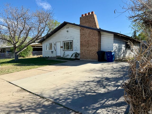 1352 N 350 W, Sunset, UT 84015