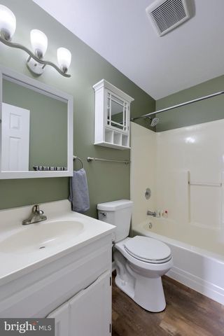 8851 PRESIDENTS DR, Hummelstown, PA 17036