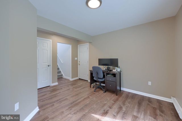 8851 PRESIDENTS DR, Hummelstown, PA 17036