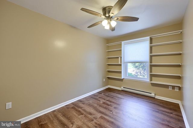 8851 PRESIDENTS DR, Hummelstown, PA 17036