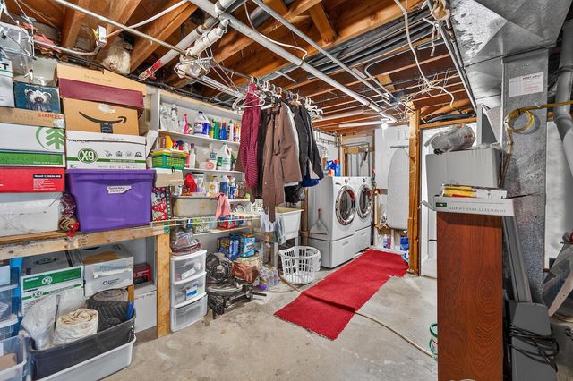 704 Roosevelt AVENUE, Mount Pleasant, WI 53406