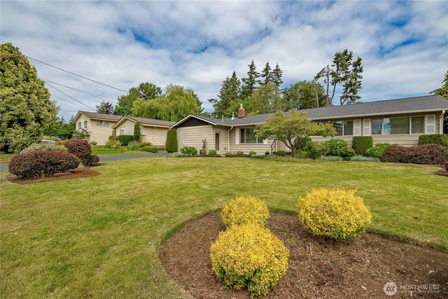 2808 Azalea Place, Bellingham, WA 98225