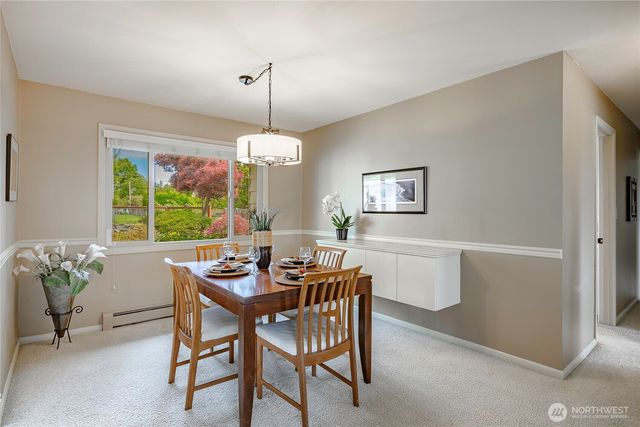 2808 Azalea Place, Bellingham, WA 98225