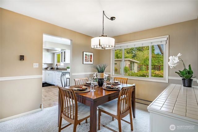 2808 Azalea Place, Bellingham, WA 98225