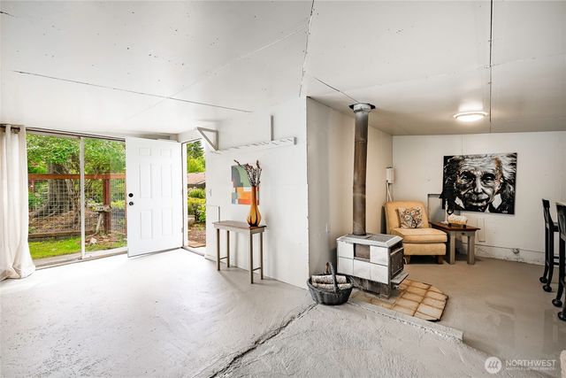 2808 Azalea Place, Bellingham, WA 98225