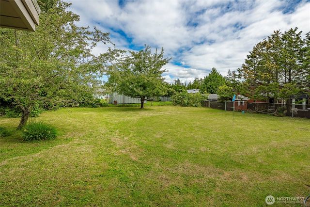 2808 Azalea Place, Bellingham, WA 98225