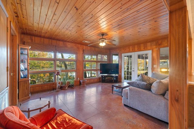 343 Arrowhead Drive, Hot Springs, AR 71913