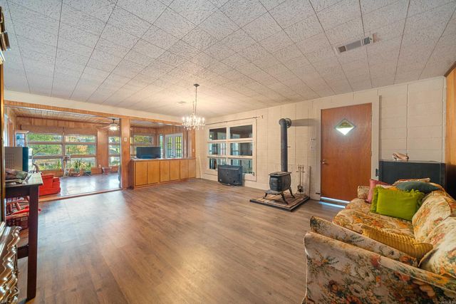 343 Arrowhead Drive, Hot Springs, AR 71913