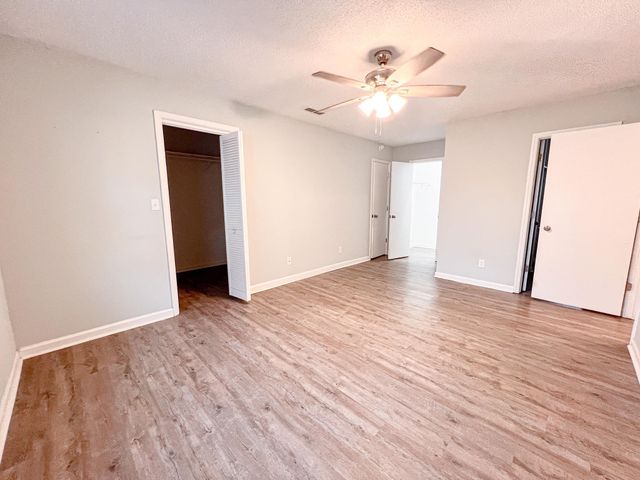 602 Myrtle Ct., North Myrtle Beach, SC 29582