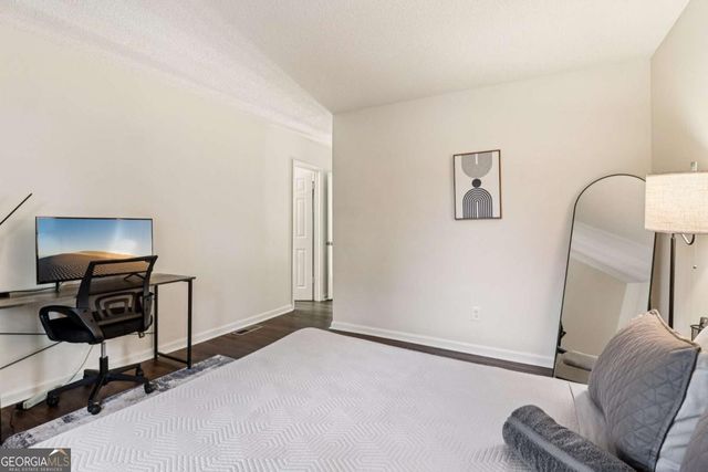 1138 Falling Water Drive SE, Smyrna, GA 30080