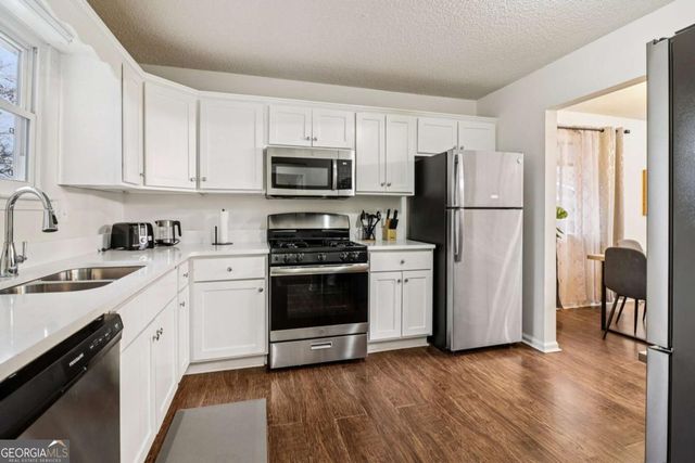 1138 Falling Water Drive SE, Smyrna, GA 30080