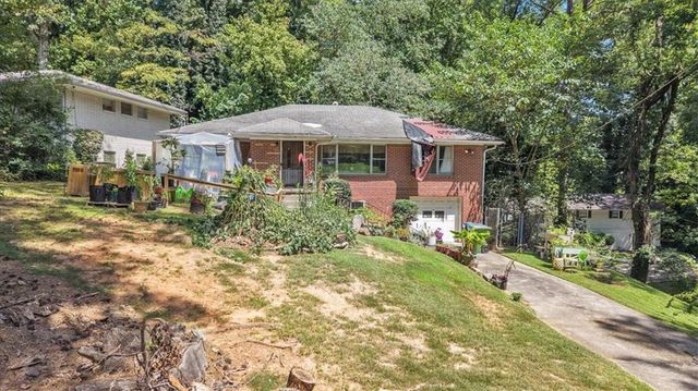 511 Collier Ridge Drive NW, Atlanta, GA 30318