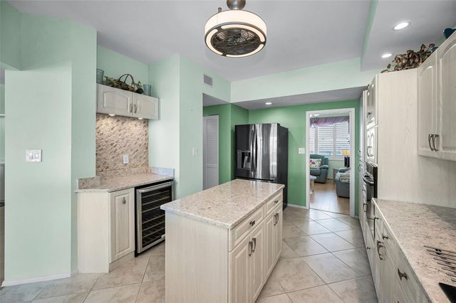 7882 SAILBOAT KEY BOULEVARD S 605, South Pasadena, FL 33707