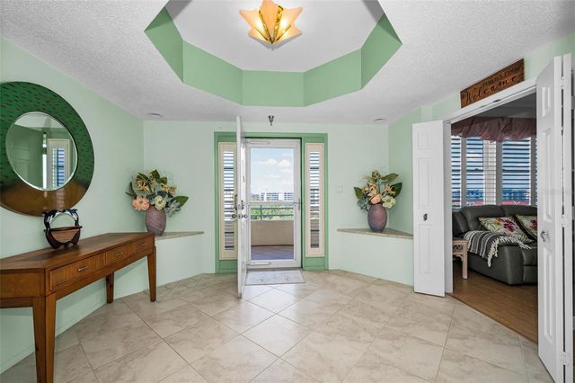 7882 SAILBOAT KEY BOULEVARD S 605, South Pasadena, FL 33707