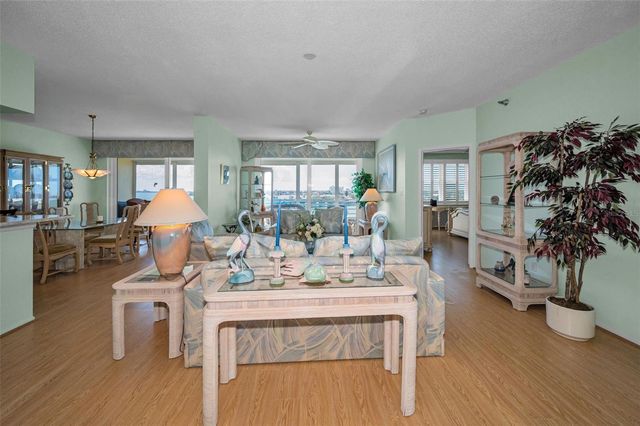 7882 SAILBOAT KEY BOULEVARD S 605, South Pasadena, FL 33707