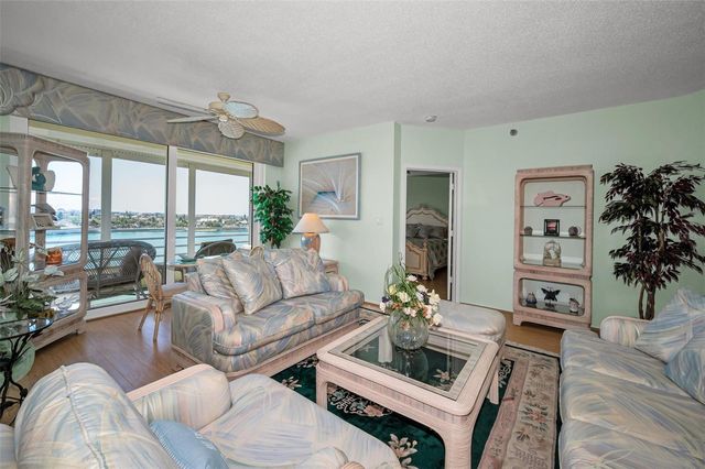 7882 SAILBOAT KEY BOULEVARD S 605, South Pasadena, FL 33707