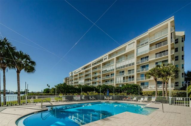7882 SAILBOAT KEY BOULEVARD S 605, South Pasadena, FL 33707