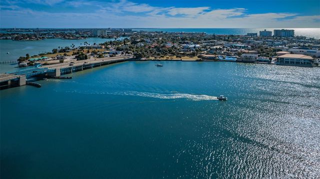 7882 SAILBOAT KEY BOULEVARD S 605, South Pasadena, FL 33707