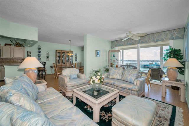 7882 SAILBOAT KEY BOULEVARD S 605, South Pasadena, FL 33707