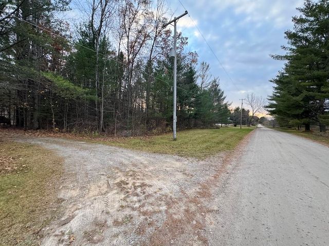 4335 Kings Corner Road, Glennie, MI 48737