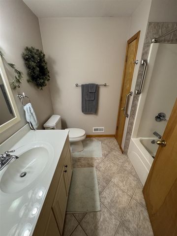 4335 Kings Corner Road, Glennie, MI 48737