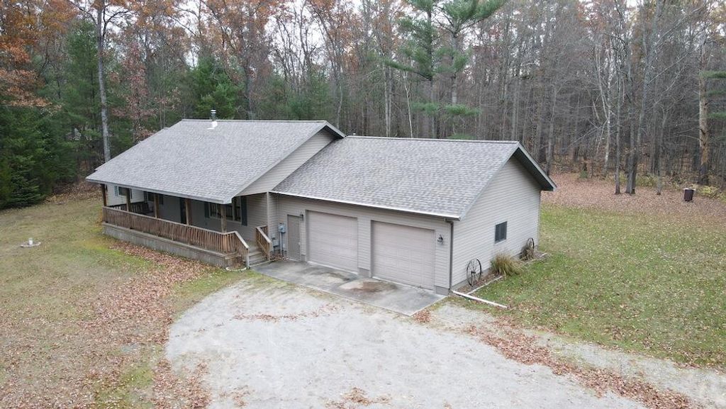 4335 Kings Corner Road, Glennie, MI 48737