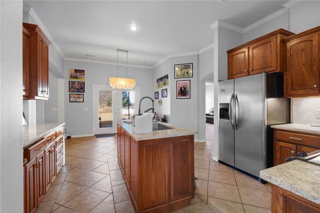 13539 Taylor Orchard Road, Gentry, AR 72734