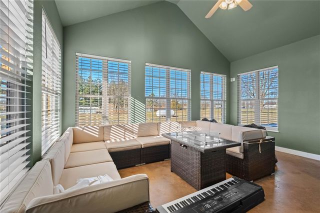 13539 Taylor Orchard Road, Gentry, AR 72734