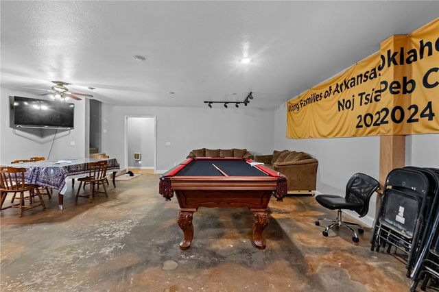 13539 Taylor Orchard Road, Gentry, AR 72734