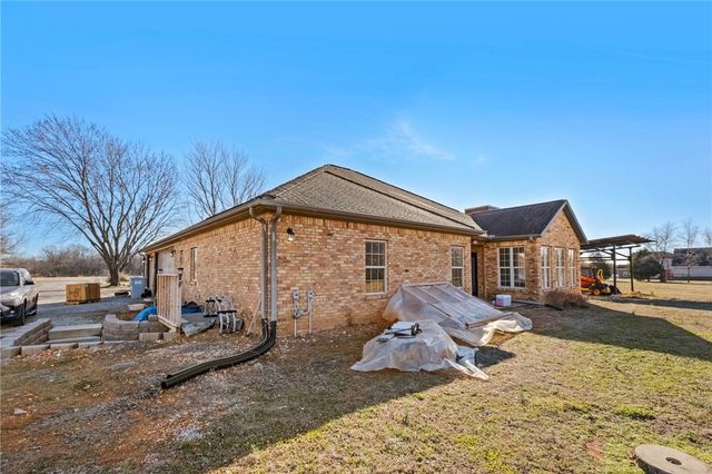 13539 Taylor Orchard Road, Gentry, AR 72734