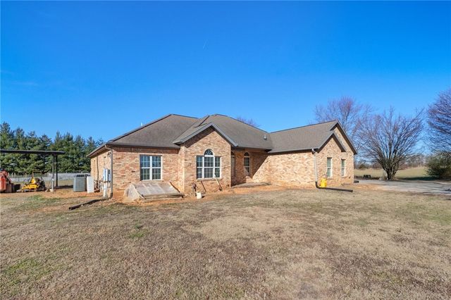 13539 Taylor Orchard Road, Gentry, AR 72734