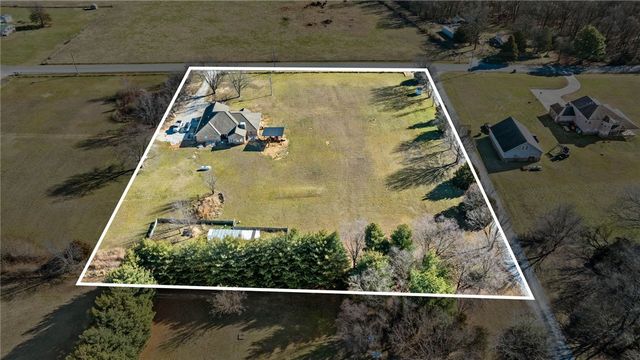 13539 Taylor Orchard Road, Gentry, AR 72734