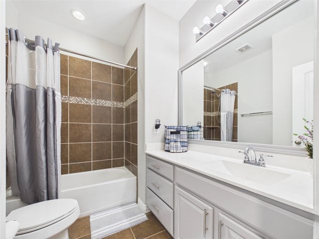 31911 Redfish Trail, Richwood, TX 77515