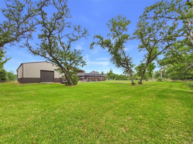 31911 Redfish Trail, Richwood, TX 77515