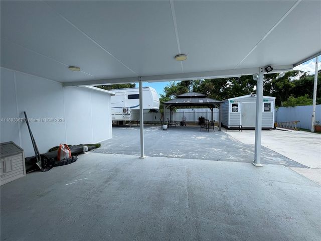 15550 SW 308th St 15550, Homestead, FL 33033