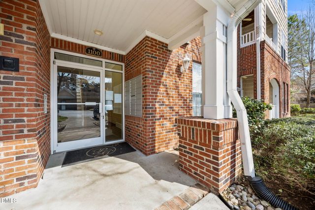 1114 Arborgate Circle, Chapel Hill, NC 27514