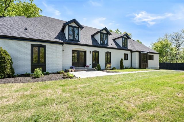 1975 Sunset Ridge Road, Northfield, IL 60093