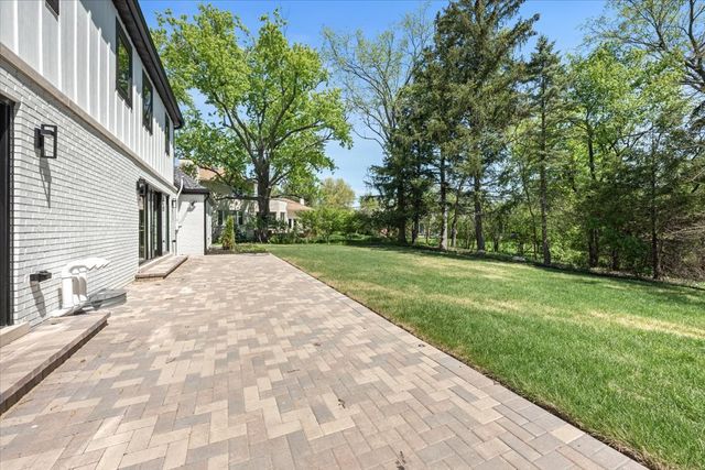 1975 Sunset Ridge Road, Northfield, IL 60093