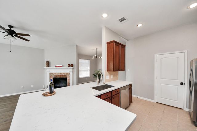 2439 Marquette Trail, Katy, TX 77494