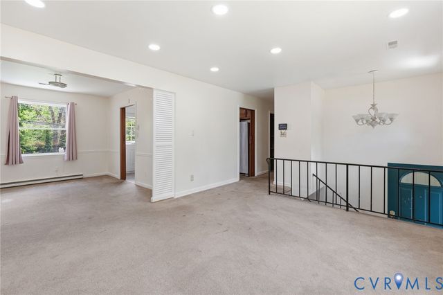 5003 Thrush Ln, Richmond, VA 23227