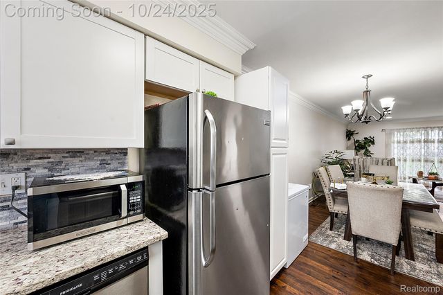 14131 Brightmore Drive, Sterling Heights, MI 48312