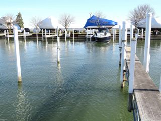 41700 Conger Bay G-269 Drive, Harrison Twp, MI 48045