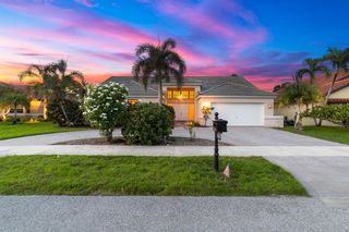 3136 Peachtree Circle, Davie, FL 33328