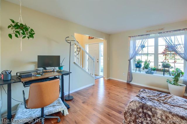 8380 Hunt Club Court, Grand Blanc, MI 48439