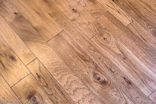 8380 Hunt Club Court, Grand Blanc, MI 48439