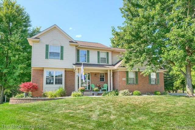 8380 Hunt Club Court, Grand Blanc, MI 48439