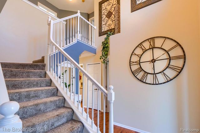 8380 Hunt Club Court, Grand Blanc, MI 48439