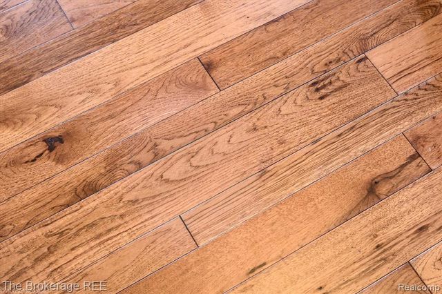 8380 Hunt Club Court, Grand Blanc, MI 48439