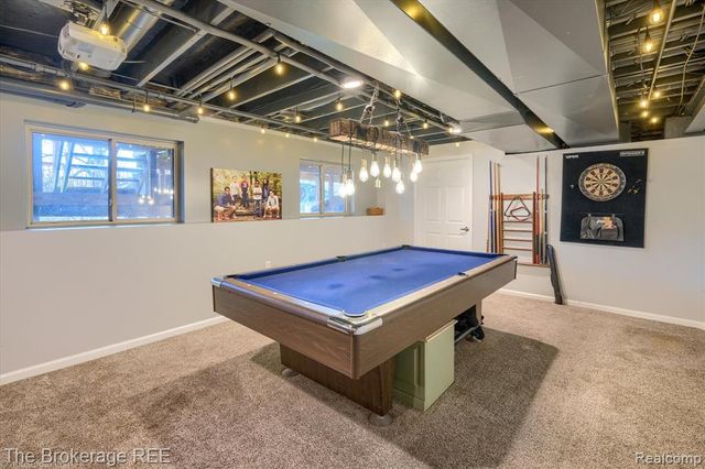 8380 Hunt Club Court, Grand Blanc, MI 48439