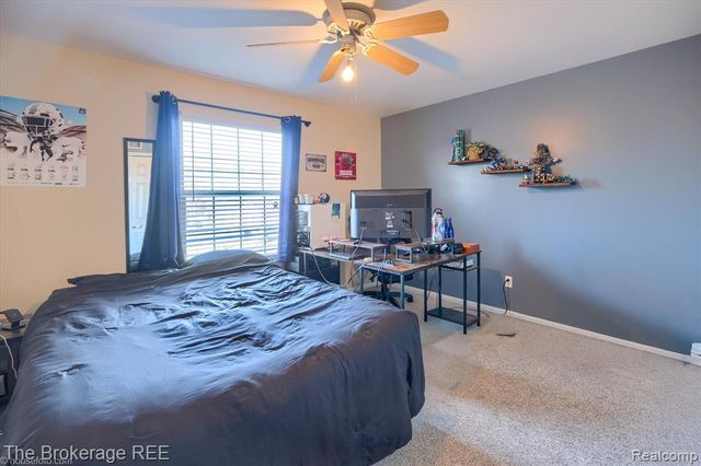 8380 Hunt Club Court, Grand Blanc, MI 48439